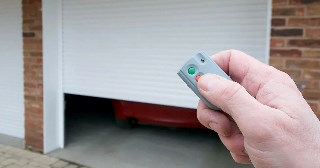 Купить автоматику для рулонных ворот Усинск, цена от 2756 руб.